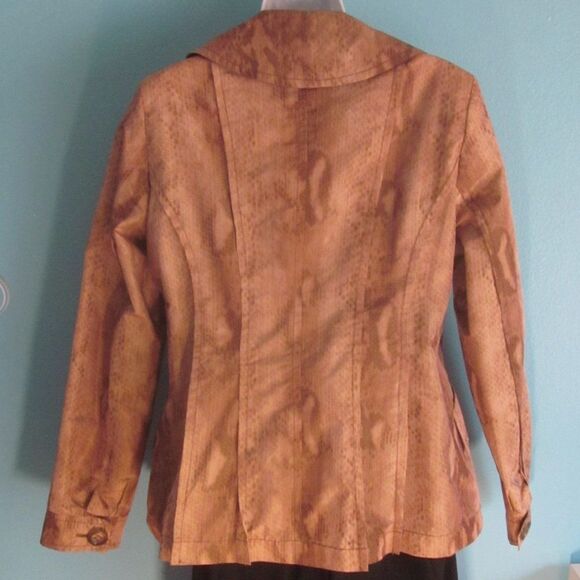 Creenstone Jacket Womens 40 Size 10/12 US Animal Print Lightweight Short Trench - Picture 15 of 15